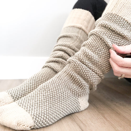 Ladies Two-Tone Lounge Socks in Oatmeal